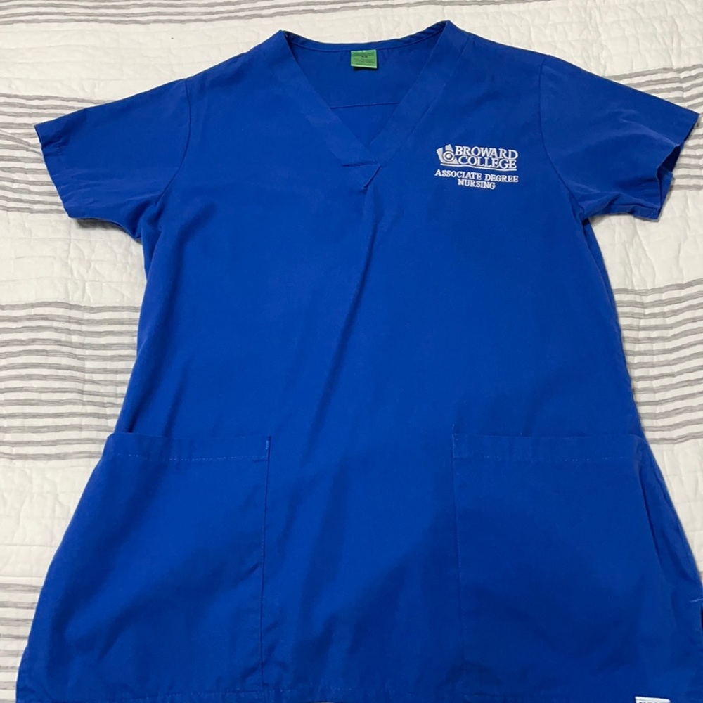 Broward College Nursing Scrub Set